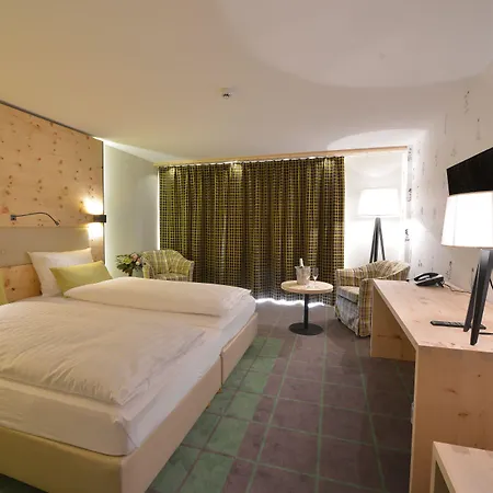 Alpenhotel Fleurs De Szálloda