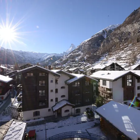 Szálloda Alpenhotel Fleurs De Zermatt