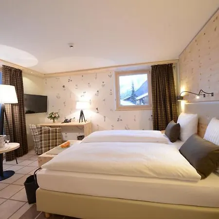 Alpenhotel Fleurs De צרמט