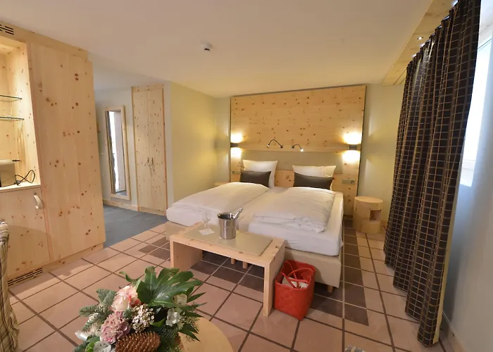 Hotel Alpenhotel Fleurs De 4*