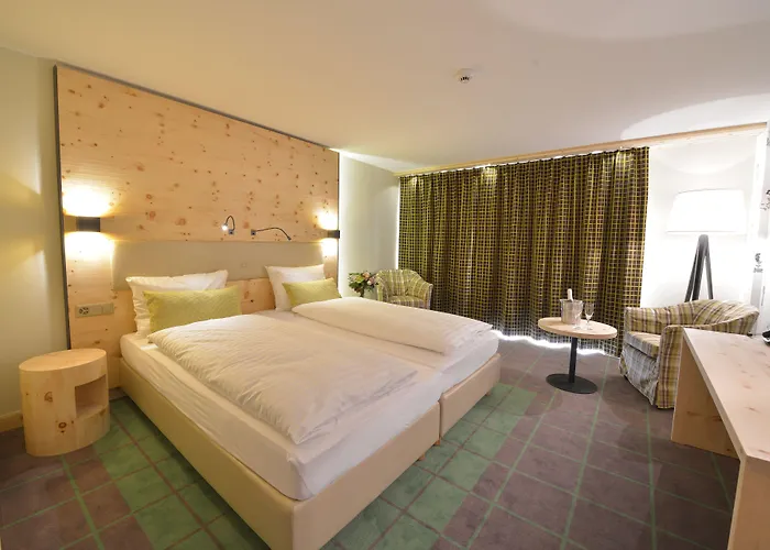 Hotel Alpenhotel Fleurs De 4*