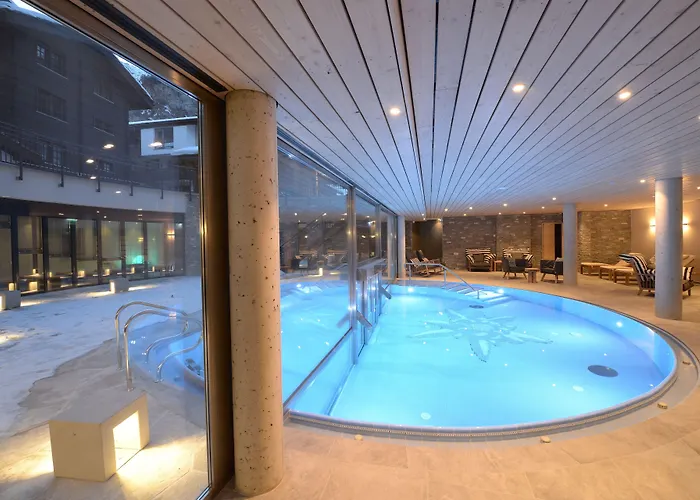 Alpenhotel Fleurs De Hotel 4*