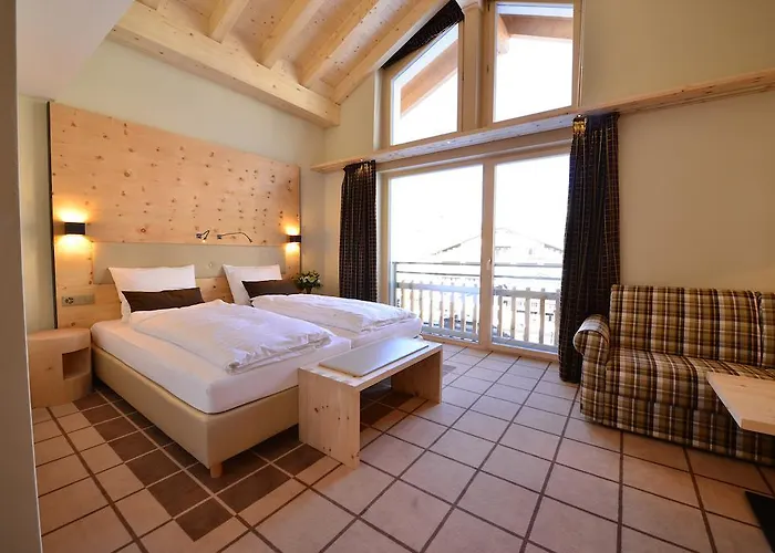 Hotel Alpenhotel Fleurs De 4*