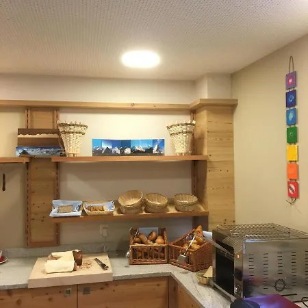 ألبينهوتيل فلورز دو