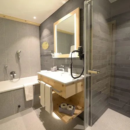 ألبينهوتيل فلورز دو