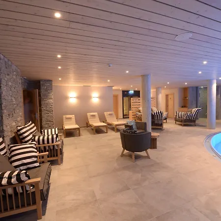 ألبينهوتيل فلورز دو