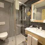 采尔马特弗勒尔高山酒店 4* 采尔马特