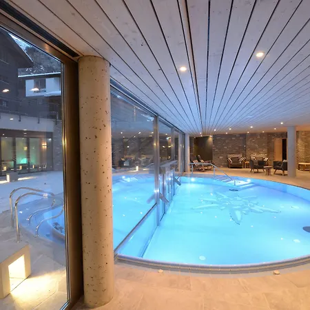 Alpenhotel Fleurs De Ξενοδοχείο 4*
