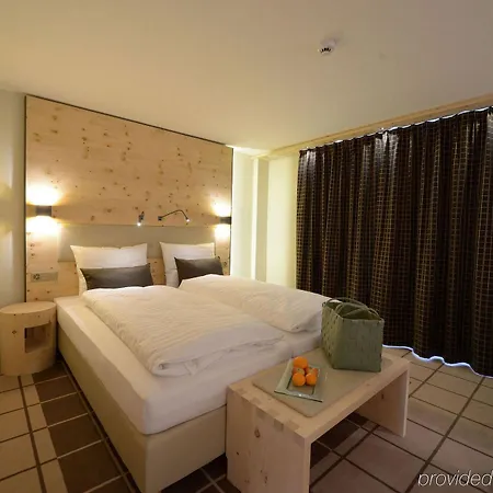 Alpenhotel Fleurs De 4* Ζερμάτ